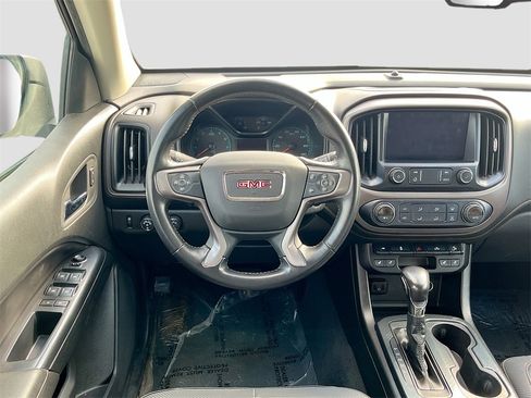 Used 2022 GMC Canyon AT4 image 21