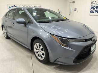 Used 2020 Toyota Corolla LE video 2
