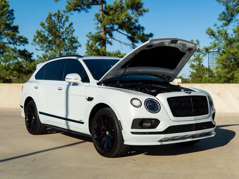 Used 2020 Bentley Bentayga Speed image 27