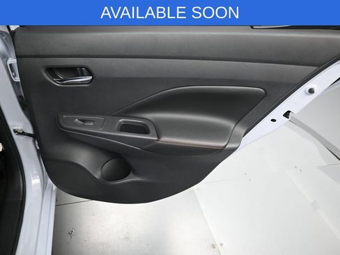 Used 2025 Nissan Versa SR w/ Trunk Package FWD image 30