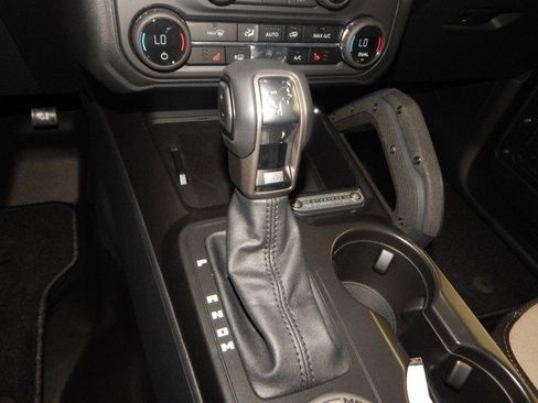 New 2025 Ford Bronco Big Bend w/ Black Diamond Package image 24