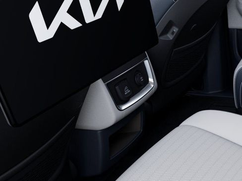 New 2026 Kia Carnival SX Prestige FWD image 26