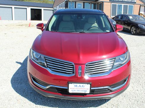 Used 2016 Lincoln MKX Reserve w/ Technology Package image 8