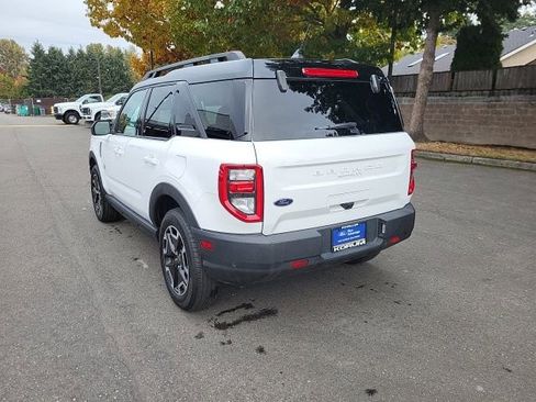 Certified 2024 Ford Bronco Sport Outer Banks w/ Tech Package image 3
