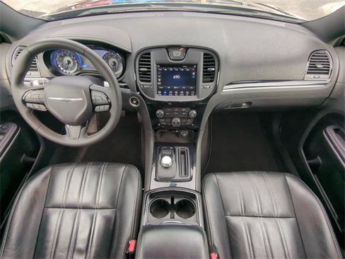 Certified 2023 Chrysler 300 S image 16