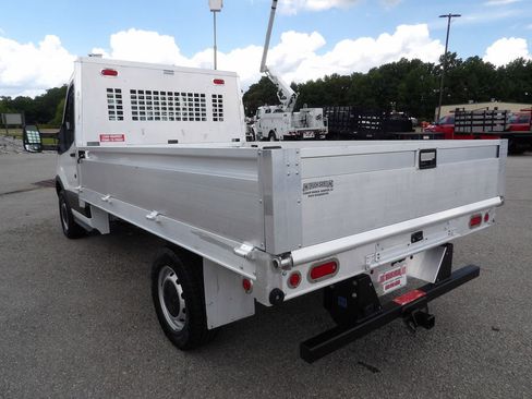 Used 2019 Ford Transit 250 138 image 5