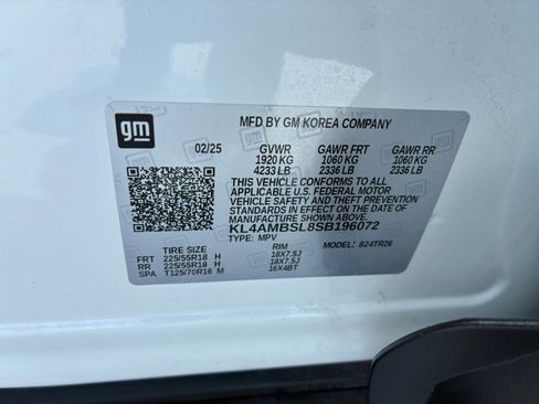 Used 2025 Buick Encore GX Preferred FWD image 28