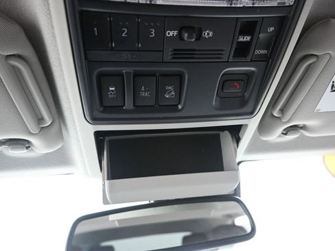 Used 2023 Toyota 4Runner Limited image 42