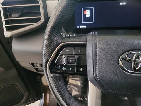 Used 2023 Toyota Sequoia Limited image 14