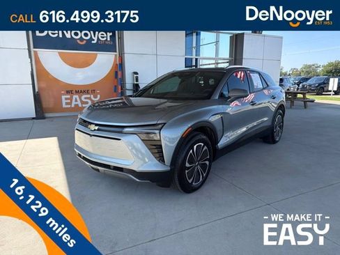 Used 2024 Chevrolet Blazer EV LT AWD/4WD image 1