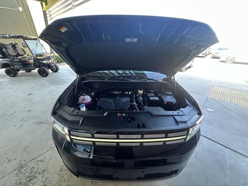 Used 2024 Hyundai Santa Fe SEL image 39