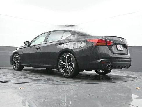 Used 2024 Nissan Altima 2.5 SR FWD image 50