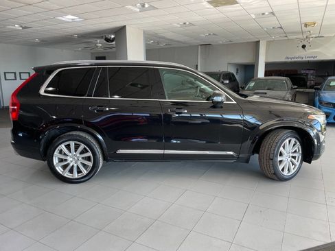 Used 2016 Volvo XC90 T8 Inscription w/ Vision Package image 10