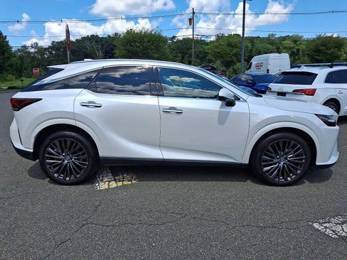 Used 2023 Lexus RX 350 AWD w/ Accessory Package image 8