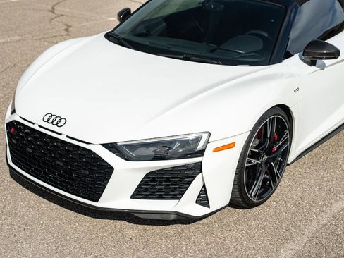 Used 2020 Audi R8 V10 performance image 9