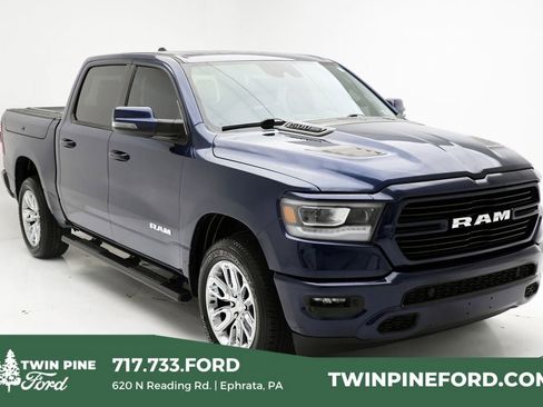 Used 2023 RAM 1500 Laramie AWD/4WD image 1