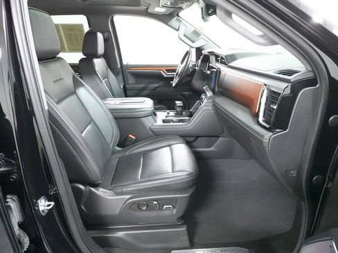 Used 2022 GMC Sierra 1500 Denali AWD/4WD image 36