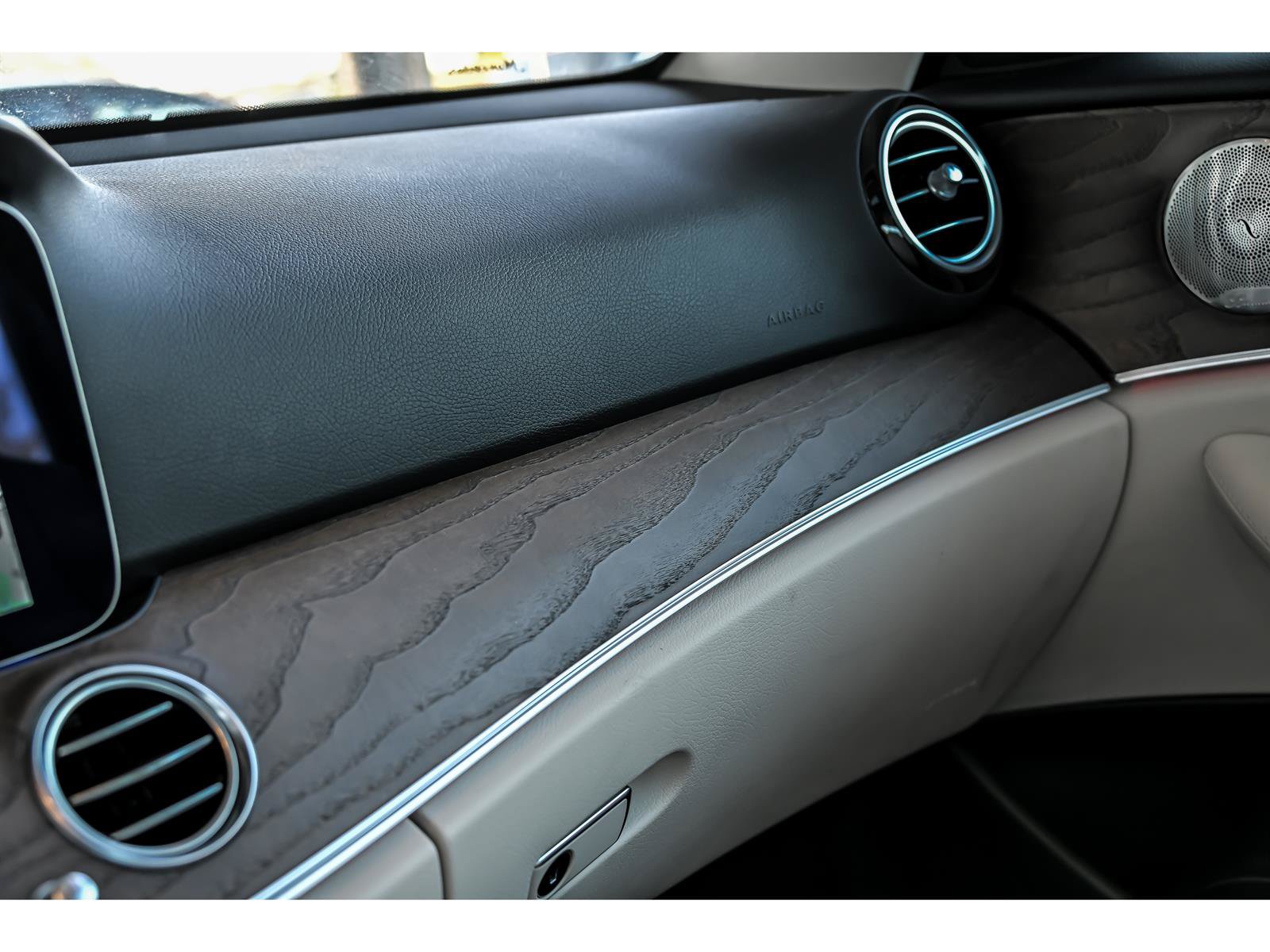 Certified 2022 Mercedes-Benz E 450 4MATIC Sedan image 22