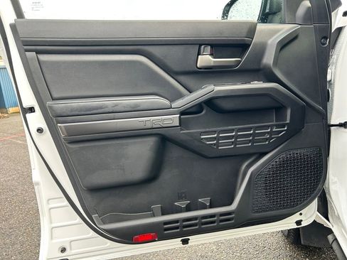 Used 2024 Toyota Tacoma TRD Sport image 22