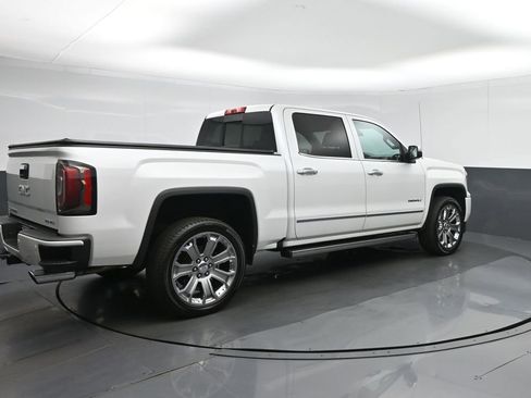 Used 2018 GMC Sierra 1500 Denali w/ Denali Ultimate Package AWD/4WD image 7