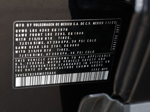 Used 2024 Volkswagen Taos SE image 35