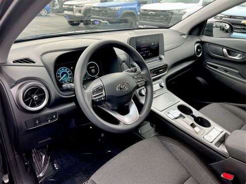 Used 2023 Hyundai Kona SE image 10