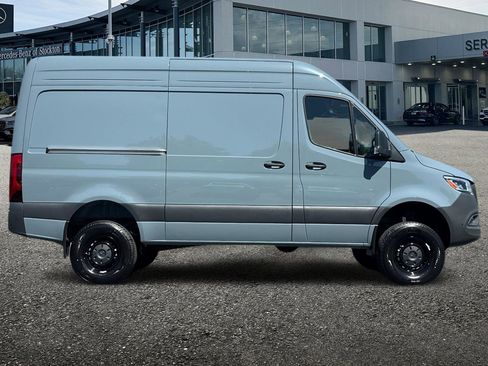 New 2026 Mercedes-Benz Sprinter 2500 image 3