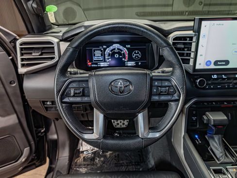 Used 2025 Toyota Tundra Limited w/ TRD Off-Road Package AWD/4WD image 15