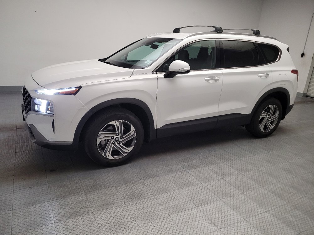 Used 2023 Hyundai Santa Fe SEL FWD image 2