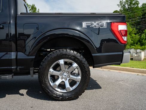 Used 2022 Ford F150 Lariat AWD/4WD image 6