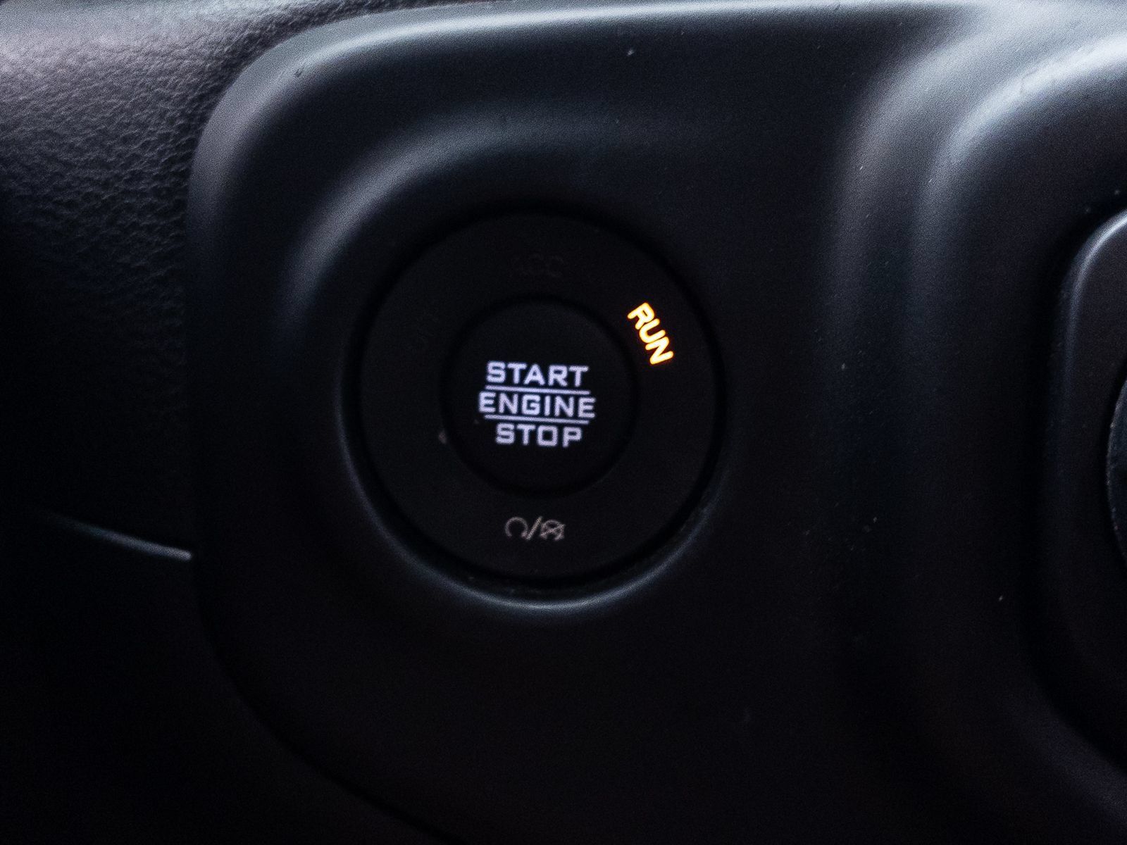 Used 2020 Jeep Wrangler Unlimited Sport S AWD/4WD image 24