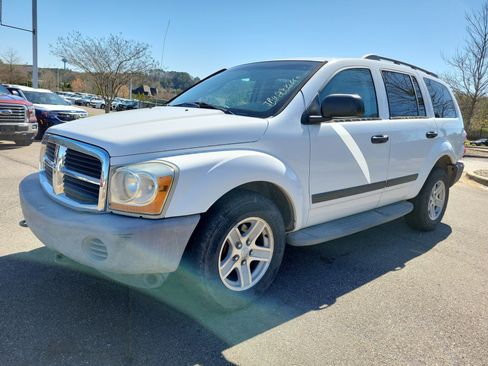 Used 2006 Dodge Durango SXT image 17