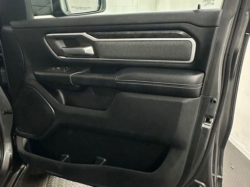 Used 2020 RAM 1500 Big Horn AWD/4WD image 36