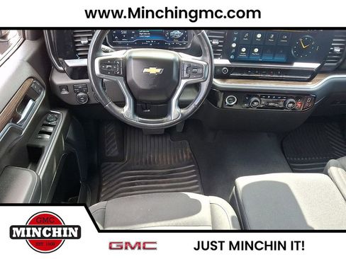 Certified 2022 Chevrolet Silverado 1500 LT AWD/4WD image 12