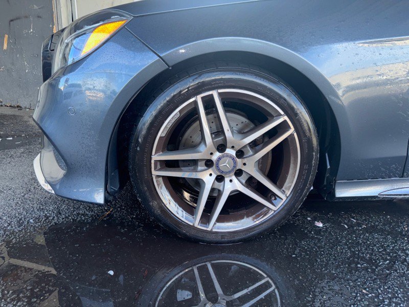 Used 2016 Mercedes-Benz E 350 4MATIC Wagon image 21