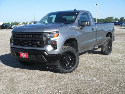 New 2025 Chevrolet Silverado 1500 W/T w/ WT Value Package image 6