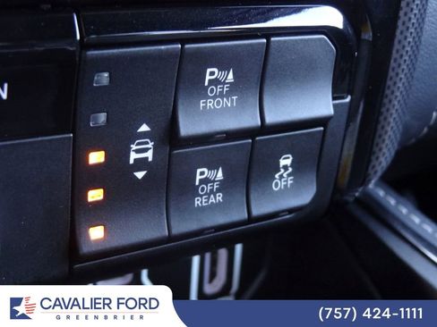 Used 2025 RAM 1500 Limited w/ Trailer Tow Group AWD/4WD image 35