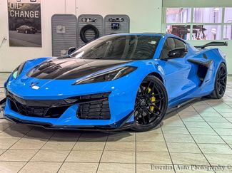 Used 2025 Chevrolet Corvette Z06 w/ Stealth Interior Trim Package video 2