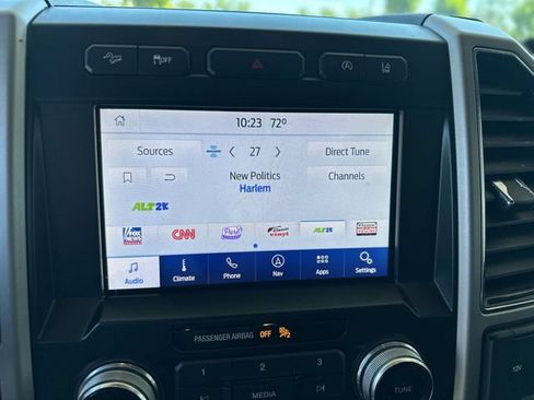 Used 2020 Ford F150 Lariat w/ Equipment Group 502A Luxury AWD/4WD image 17