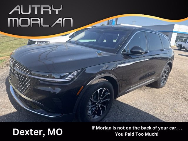 Used 2025 Lincoln Nautilus Premier AWD/4WD image 1
