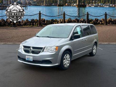 Used 2016 Dodge Grand Caravan SE w/ Quick Order Package 29E SE FWD image 1