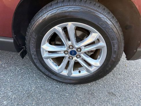 Used 2015 Ford Edge SEL w/ Equipment Group 201A image 17