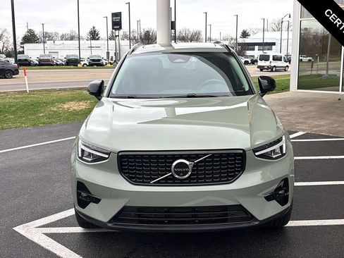Certified 2023 Volvo XC40 B5 Plus w/ Driver Assist Package image 5