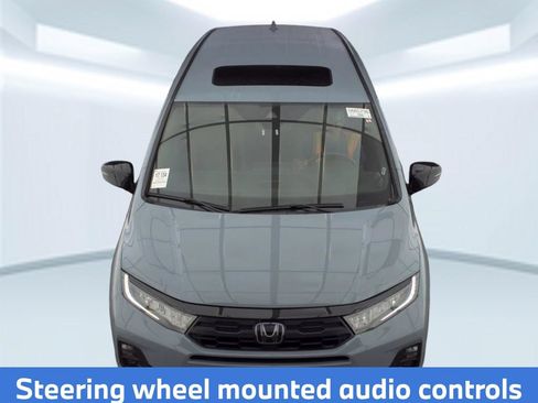 Used 2025 Honda Odyssey Sport-L image 15