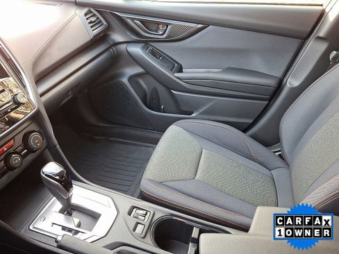 Used 2019 Subaru Crosstrek 2.0i Premium image 31