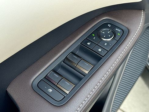 New 2026 Lexus RX 450h AWD image 14