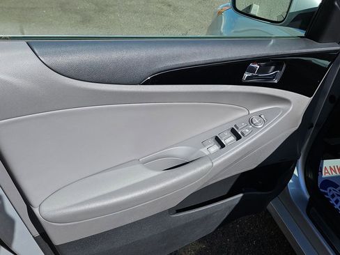 Used 2012 Hyundai Sonata Limited image 10