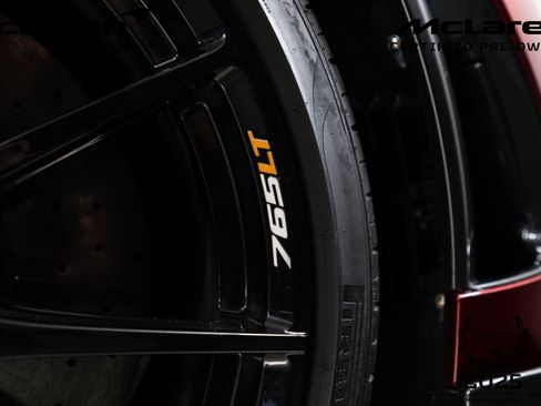 Used 2021 McLaren 765LT RWD image 23