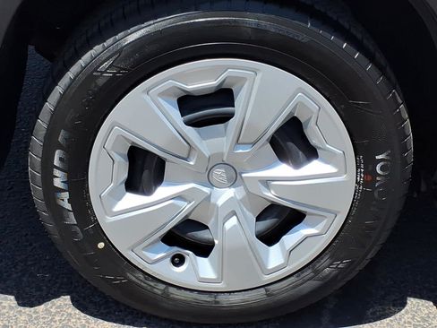 Certified 2023 Subaru Forester AWD/4WD image 11