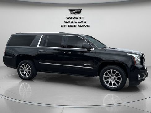 Used 2018 GMC Yukon XL Denali w/ Open Road Package image 12